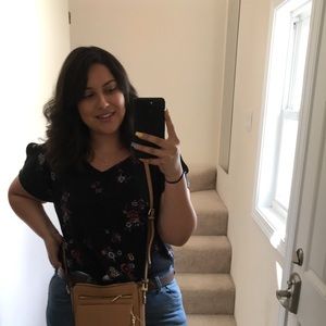 Meet your Posher, Samantha